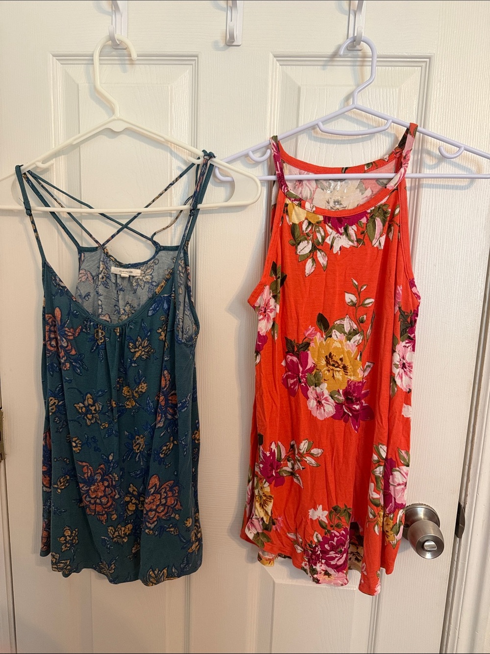 Maurices Orange Floral Scoop Neck and Floral Camisole
